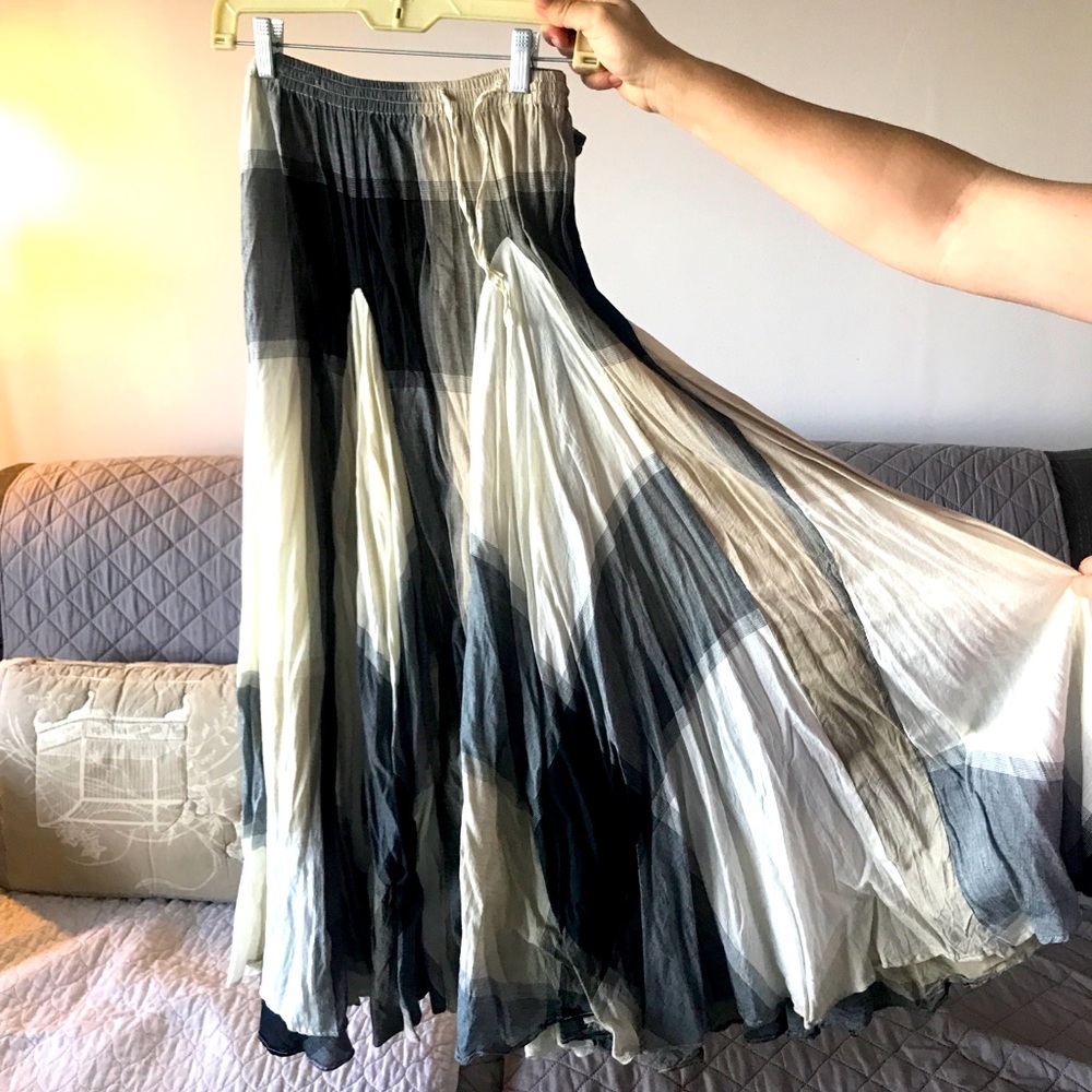 Grace elements EUC plaid midi skirt with pockets
